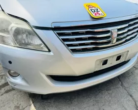 Бампер Toyota