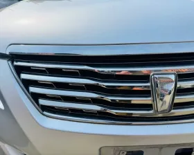 Решетка радиатора Toyota