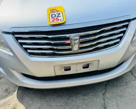 Решетка радиатора Toyota