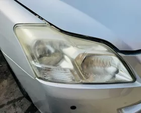 Фара Toyota