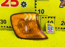 Габарит TOYOTA IPSUM 2000/Цвет 199 8151144040 SXM10G 3SFE, передний правый