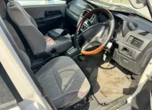 Решетка радиатора MITSUBISHI PAJERO IO 2003 MR557172 H76W 4G93T, передняя