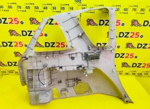 Обшивка багажника TOYOTA IPSUM 2000/Цвет 199 6473144020A0 SXM10G 3SFE, задняя правая