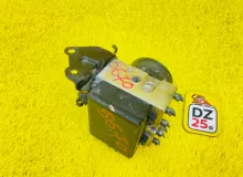 Блок abs TOYOTA IPSUM 2000/Цвет 199 4405044010 SXM10G 3SFE, передний