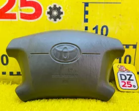 Подушка безопасности водителя Toyota