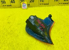 Габарит TOYOTA IPSUM 2000/Цвет 199 8152144040 SXM10G 3SFE, передний левый