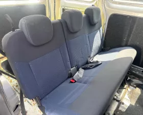 Сидение Nissan