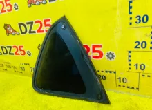 Стекло собачника TOYOTA IPSUM 2000/Цвет 199 6274044030 SXM10G 3SFE, заднее правое