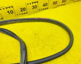 Уплотнение дверное Honda