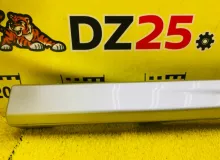 Накладка на порог HONDA FIT SHUTTLE 2013/Цвет NH700M 71800TF0J01YA GG8 L15A, передняя правая