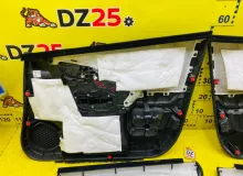 Обшивка дверей HONDA FIT SHUTTLE 2013/Цвет NH700M 83503TF7003ZA GG8 L15A