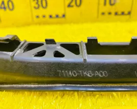 Планка под фары Honda