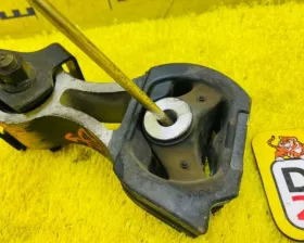 Подушка двигателя Honda