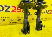 СТОЙКА ПАРА ЛЕВАЯ И ПРАВАЯ HONDA FIT SHUTTLE 2013/Цвет NH700M 51611TF8003 GG8 L15A, передняя