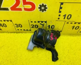 Подушка двигателя Toyota