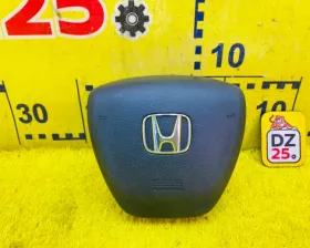 Подушка безопасности водителя Honda