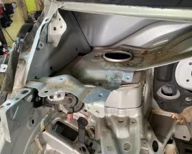 Лонжерон Honda