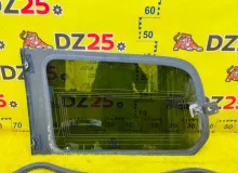 Стекло собачника TOYOTA LAND CRUISER 2004/Цвет 070 6271060A50A0 UZJ100W 2UZFE, заднее правое