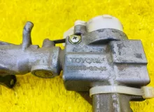 Замок зажигания TOYOTA LAND CRUISER 2004/Цвет 070 4528060590 UZJ100W 2UZFE, передний