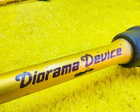 Торсион DIORAMA DEVICE