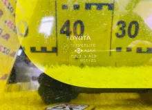 Стекло собачника TOYOTA WISH 2007/Цвет 1F7 6271068020 ZNE10G 1ZZFE, заднее правое