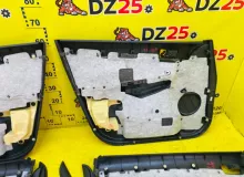 Обшивка дверей TOYOTA WISH 2007/Цвет 1F7 6761068120B0 ZNE10G 1ZZFE