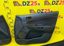 Обшивка дверей TOYOTA WISH 2007/Цвет 1F7 6761068120B0 ZNE10G 1ZZFE