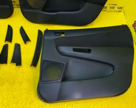 Обшивка дверей TOYOTA