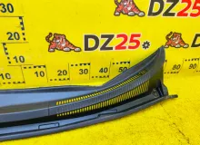 Жабо TOYOTA WISH 2007/Цвет 1F7 5570968010 ZNE10G 1ZZFE, переднее