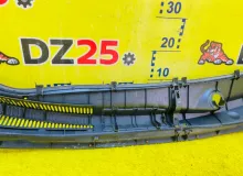Жабо TOYOTA WISH 2007/Цвет 1F7 5570968010 ZNE10G 1ZZFE, переднее