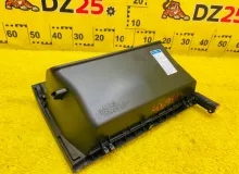 Бардачок TOYOTA WISH 2007/Цвет 1F7 5555068010B0 ZNE10G 1ZZFE, передний