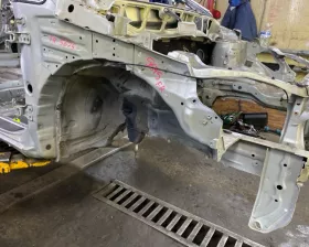 Лонжерон TOYOTA