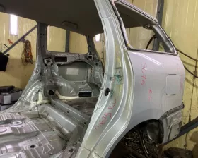Крыло заднее TOYOTA