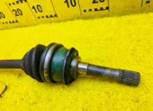 Привод SUZUKI ESCUDO 1995/Цвет Y29 4410277E01 TD11W H20A, передний левый