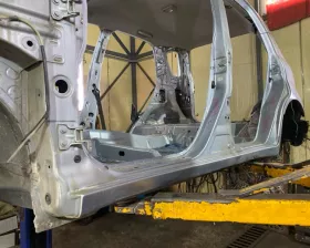 Порог кузова Toyota