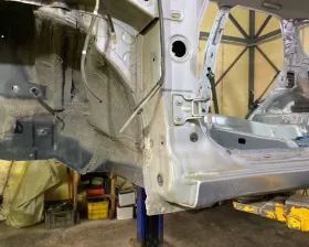 Порог кузова Toyota
