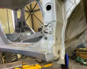 Порог кузова Toyota