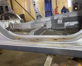 Порог кузова Toyota