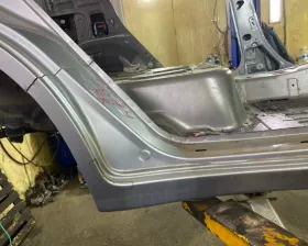 Порог кузова Toyota