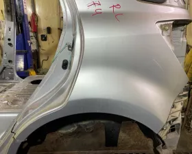 Крыло заднее TOYOTA