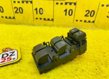 Блок управления стеклоподъемниками HONDA STEP WAGON SPADA 2015/Цвет PB87P 35750TAAJ011M1 RP4 L15B, передний правый