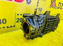 Коллектор впускной HONDA STEP WAGON SPADA 2016/Цвет NH704M 1710059B004 RP3 L15B, передний