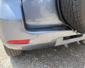 Бампер Toyota