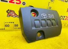 Пластиковая крышка на двс TOYOTA ISIS 2012 1121237030 ZGM15W 2ZRFAE, передняя