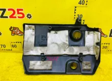 Пластиковая крышка на двс TOYOTA ISIS 2012 1121237030 ZGM15W 2ZRFAE, передняя