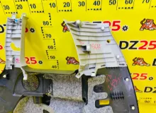 Обшивка багажника TOYOTA ISIS 2012 6474044511B2 ZGM15W 2ZRFAE, задняя левая