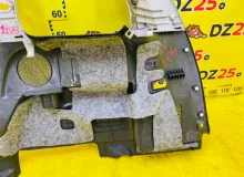 Обшивка багажника TOYOTA ISIS 2012 6474044511B2 ZGM15W 2ZRFAE, задняя левая
