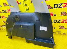 Обшивка багажника TOYOTA ISIS 2012 6473044510B0 ZGM15W 2ZRFAE, задняя правая
