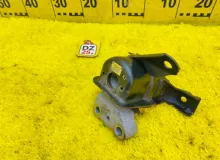Подушка двигателя TOYOTA ISIS 2012 1230537230 ZGM15W 2ZRFAE, передняя правая