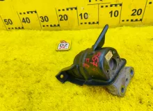 Подушка двигателя TOYOTA ISIS 2012 1230537230 ZGM15W 2ZRFAE, передняя правая